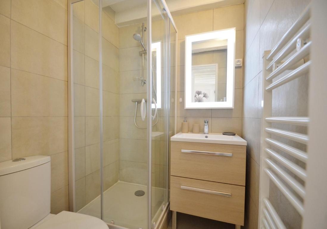 Apartamento Le Petit France - Hyper Centre De Fontainebleau - Proche Insead Exterior foto